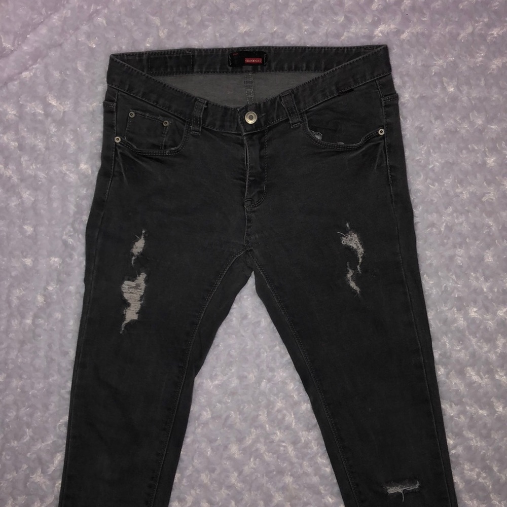 Dark grey skinny ankle pant